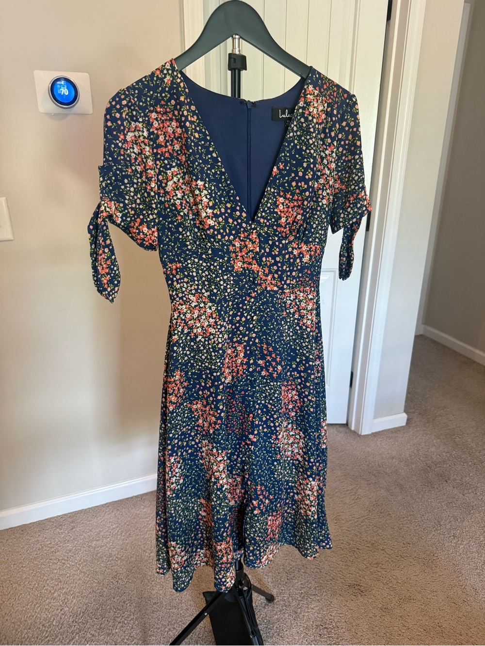 Lulu's Navy Floral V-Neck Midi Dress with Tie Sleeves - Picture 3 of 4